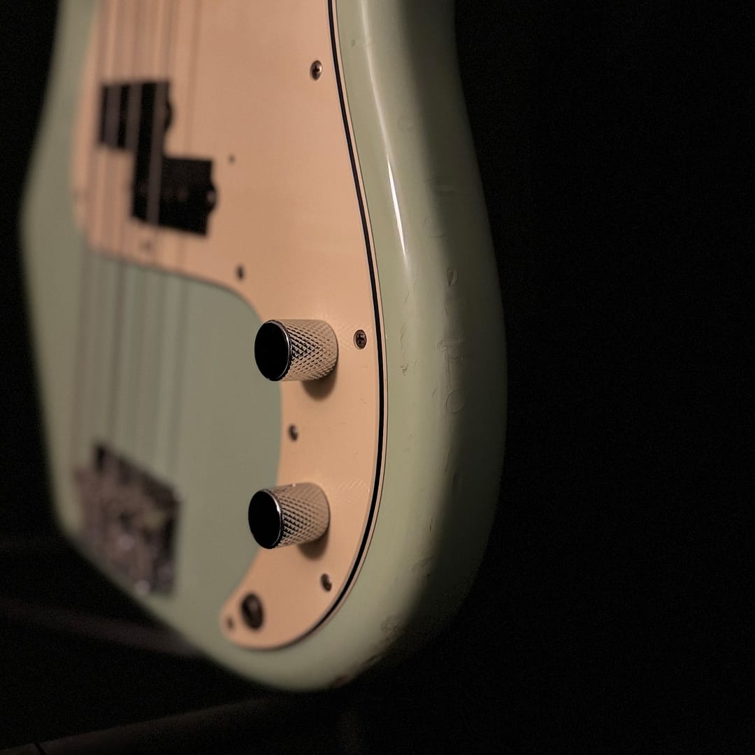 1999 Fender PB70 70's Reissue in Surf Green (CIJ)