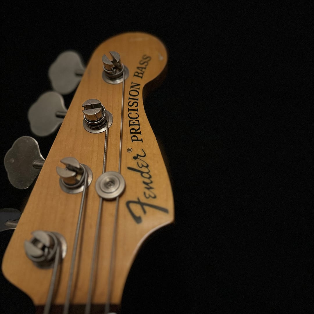 1989 Fender '70 Reissue Precision Bass PB70, Olympic White (MIJ)