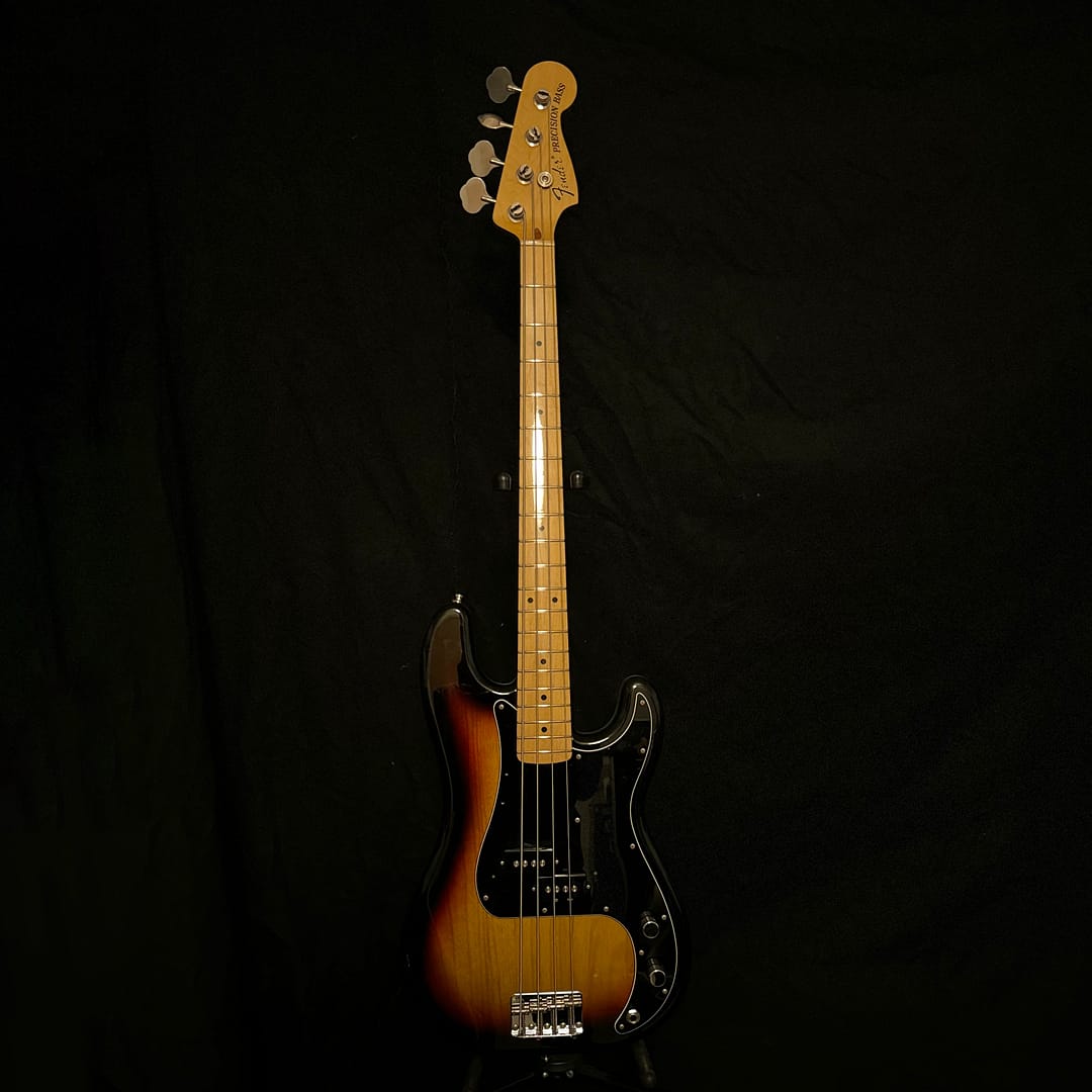 2004 Fender Japan PB70-US Precision Bass in 3-Color Sunburst, 70s reissue Ash body with maple neck