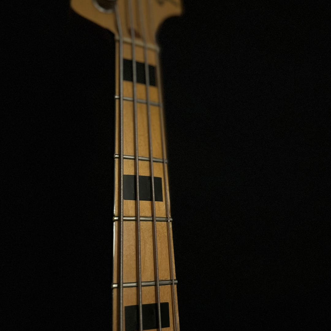 1998 Fender Geddy Lee Signature Jazz Bass Limited Edition, Black (CIJ)