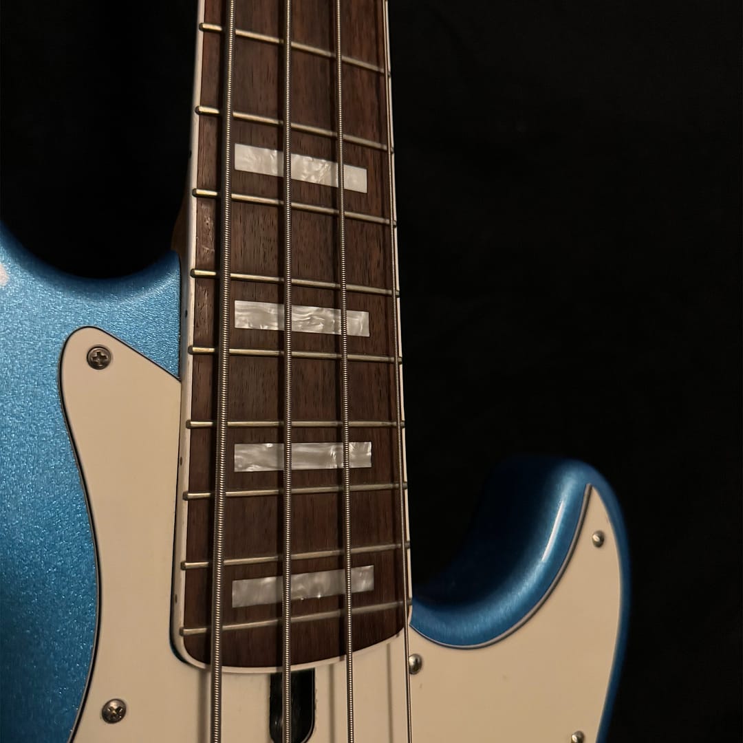 2006 Lakland Skyline Darryl Jones, Lake Placid Blue