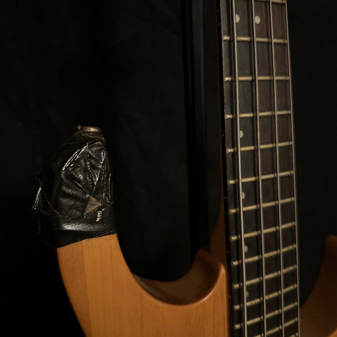 1993 Washburn MB-4 Mercury Series, Natural (USA)