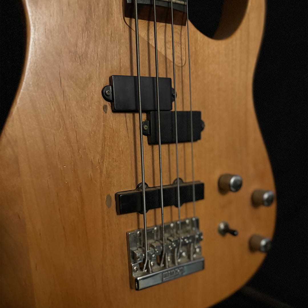 1993 Washburn MB-4 Mercury Series, Natural (USA)