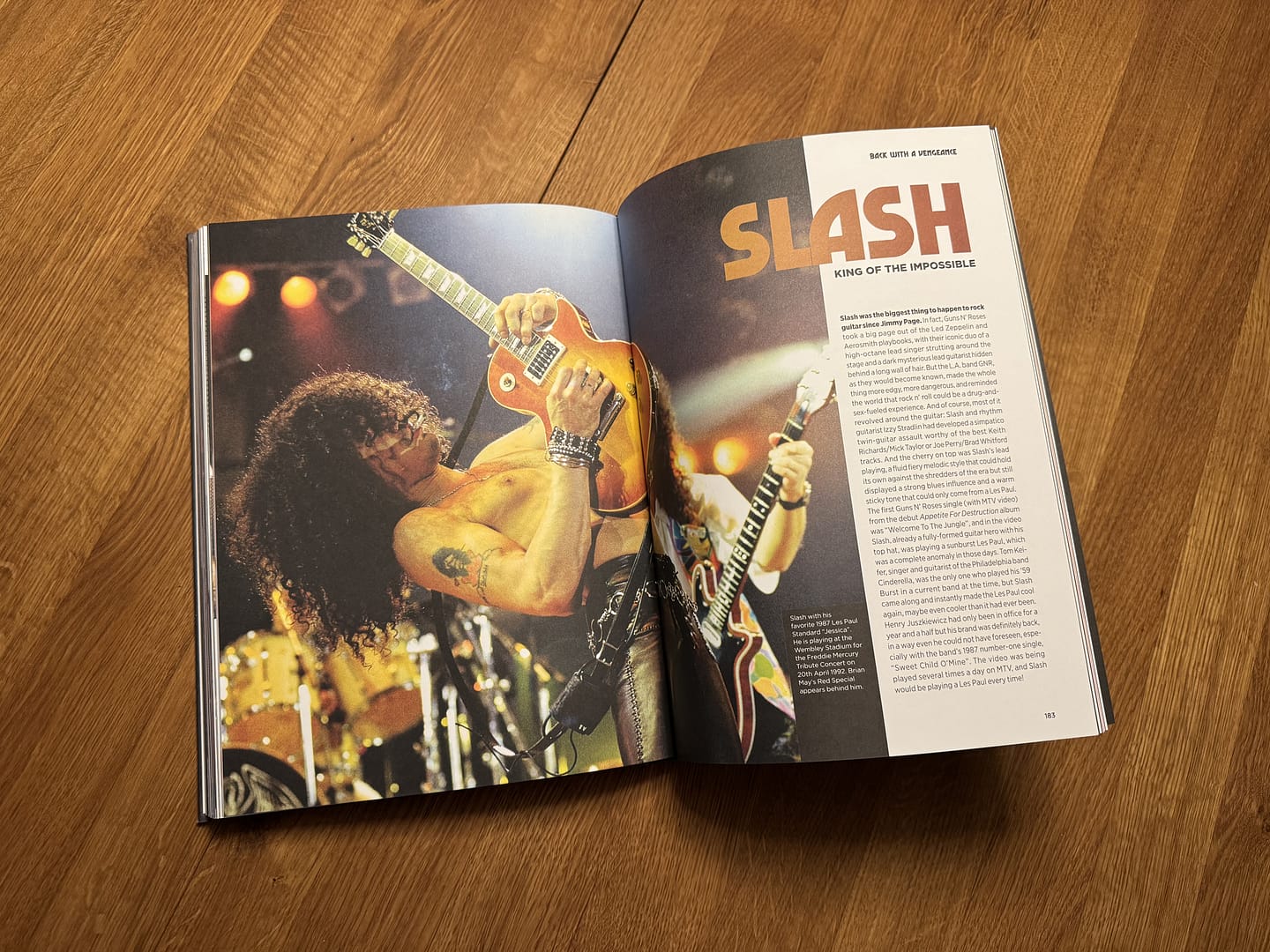 Les Paul - 70 Years: The definitive history By Julien Bitoun