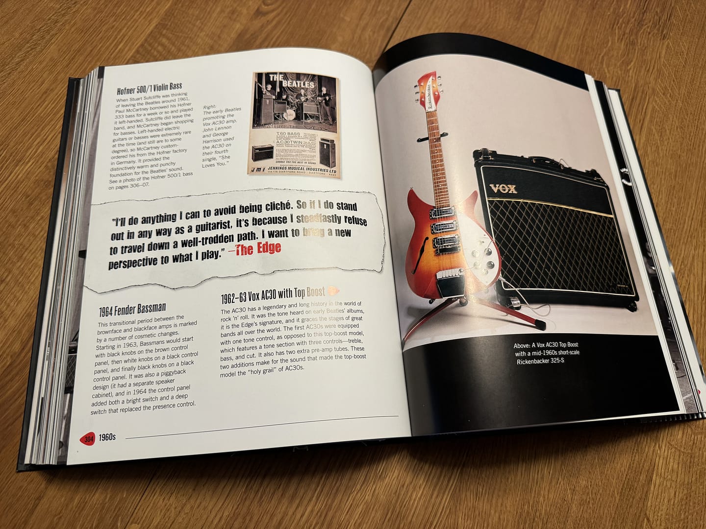 The guitar & amp sourcebook By Mike Abbott