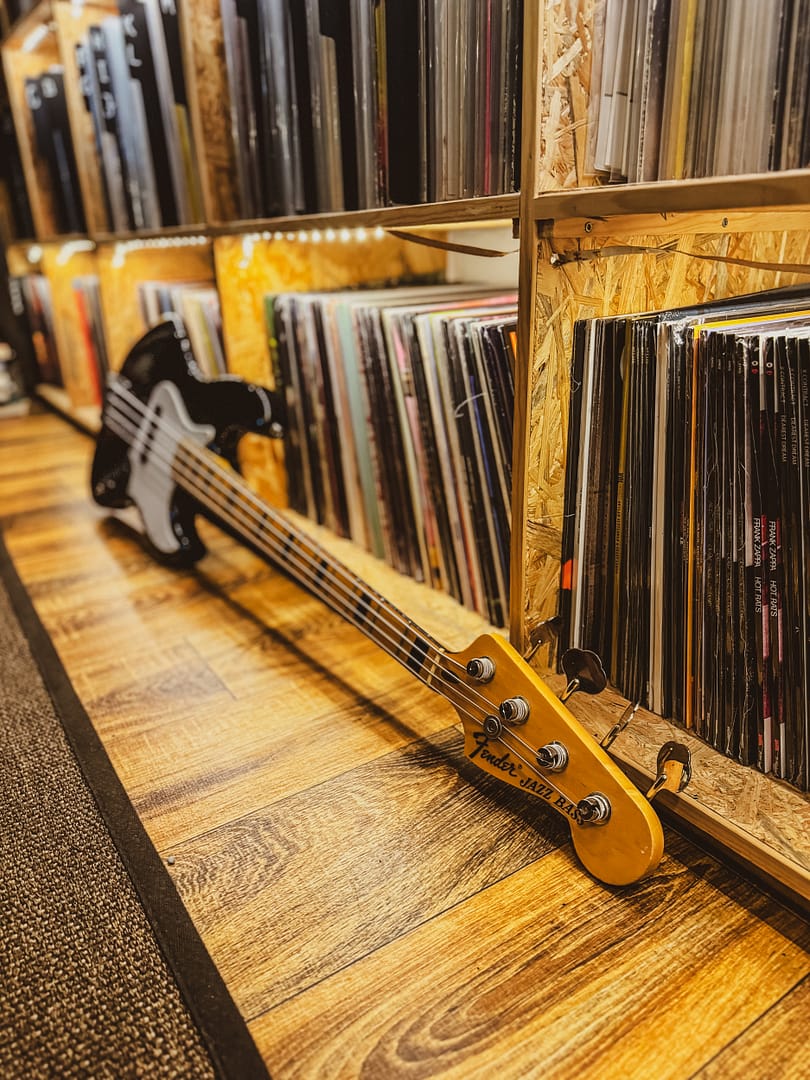 Geddy Lee bass on tour at Rus & Riller record store